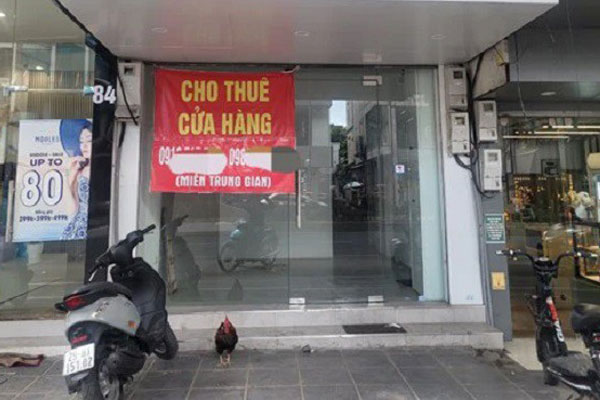 Phố thời trang sầm uất nhất TP HCM vắng tanh, chi chít các bảng cho thuê mặt bằng-7