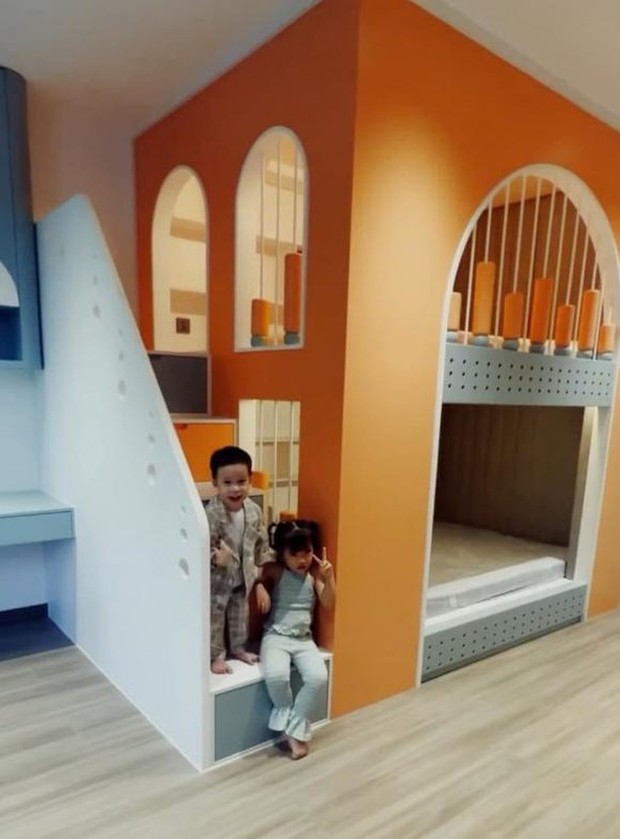 Bên trong biệt thự 5 tầng của JustaTee: Góc nào cũng xịn đét, được gọi là tụ điểm giải trí của giới rap Việt bởi 1 lý do-10