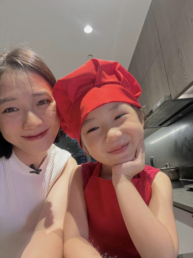 Bên trong biệt thự 5 tầng của JustaTee: Góc nào cũng xịn đét, được gọi là tụ điểm giải trí của giới rap Việt bởi 1 lý do-12