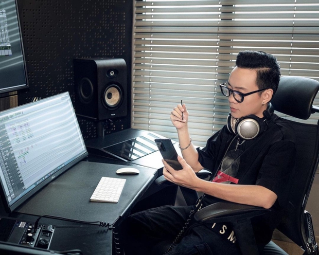 Bên trong biệt thự 5 tầng của JustaTee: Góc nào cũng xịn đét, được gọi là tụ điểm giải trí của giới rap Việt bởi 1 lý do-15