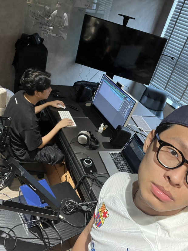 Bên trong biệt thự 5 tầng của JustaTee: Góc nào cũng xịn đét, được gọi là tụ điểm giải trí của giới rap Việt bởi 1 lý do-17