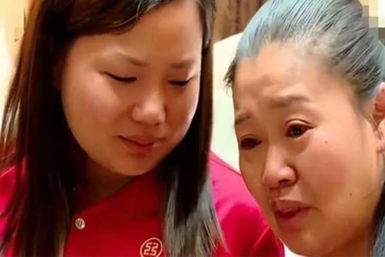 Tìm con mất tích 17 năm, nào ngờ đó chính là cô gái hàng xóm