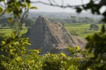 Bí ẩn ngôi mộ bị giấu trên đỉnh đại kim tự tháp 1.800 tuổi-2