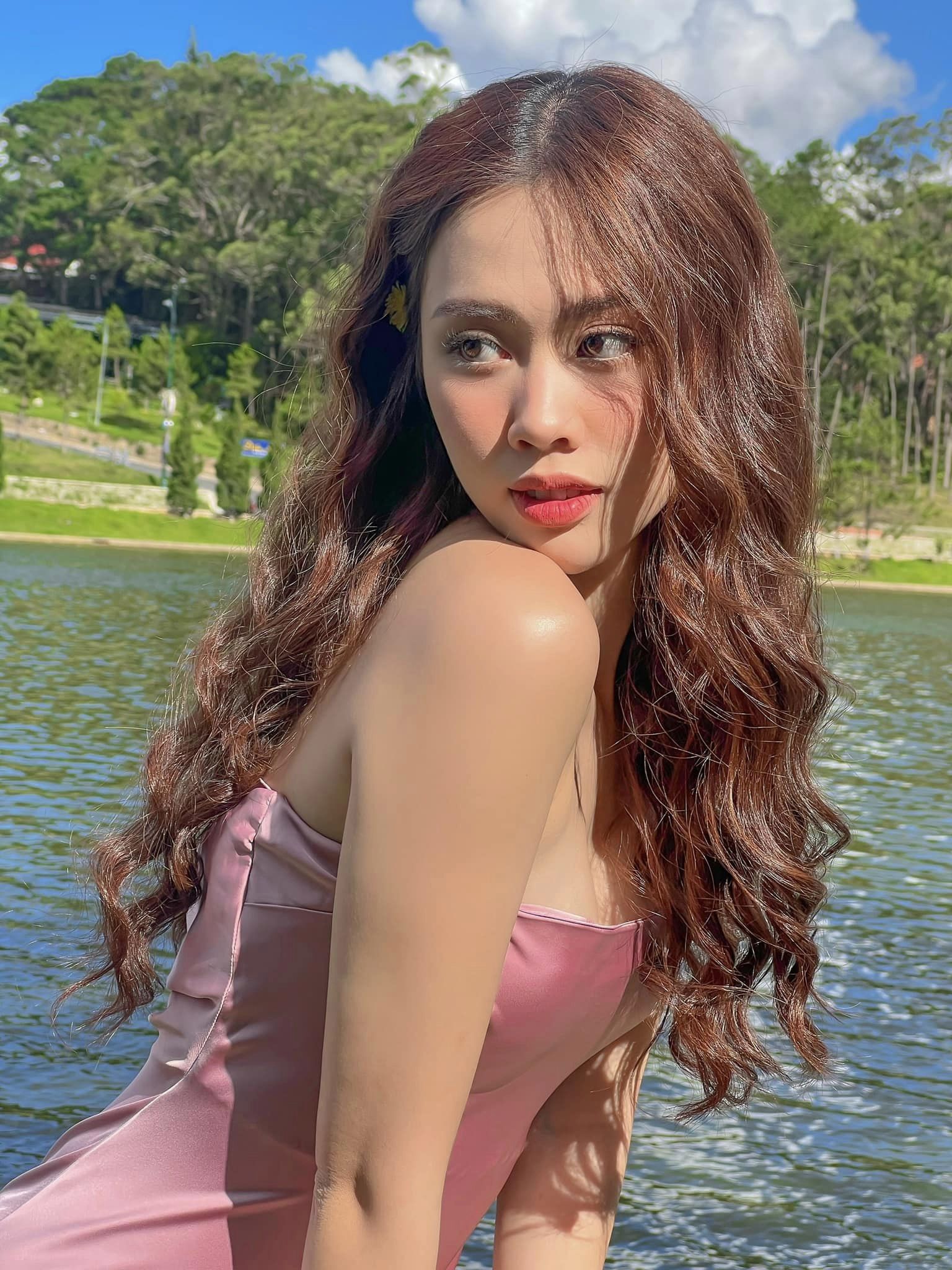 So kè nhan sắc đời thường của Lê Hoàng Phương và 4 Á hậu: Tân Hoa hậu có lép vế trước mỹ nhân đập mặt xây lại?-14