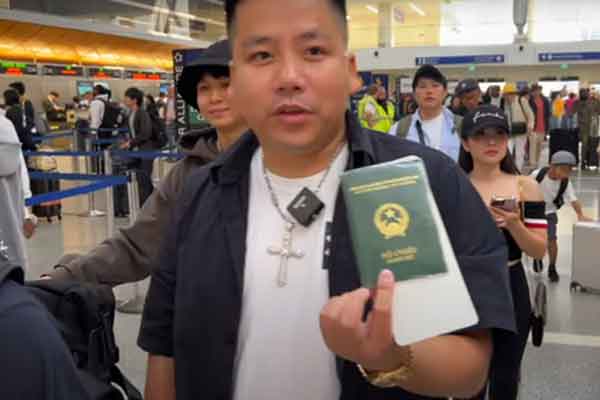 Khoa Pug vừa từ Mỹ về đã tậu Mẹc, chiều cao ngày ấy - bây giờ lọt tầm ngắm netizen-6