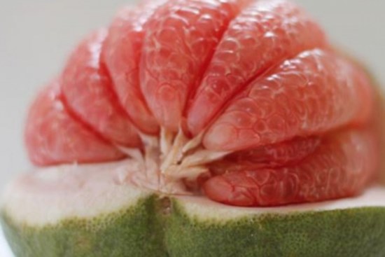 Cách đoán số múi quả bưởi mà không cần bổ