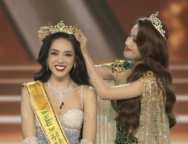 Á hậu Hồng Hạnh của Miss Grand Vietnam 2023: Sửa mũi, nhấn mí, tiêm filler để có nhan sắc chuẩn beauty queen-1