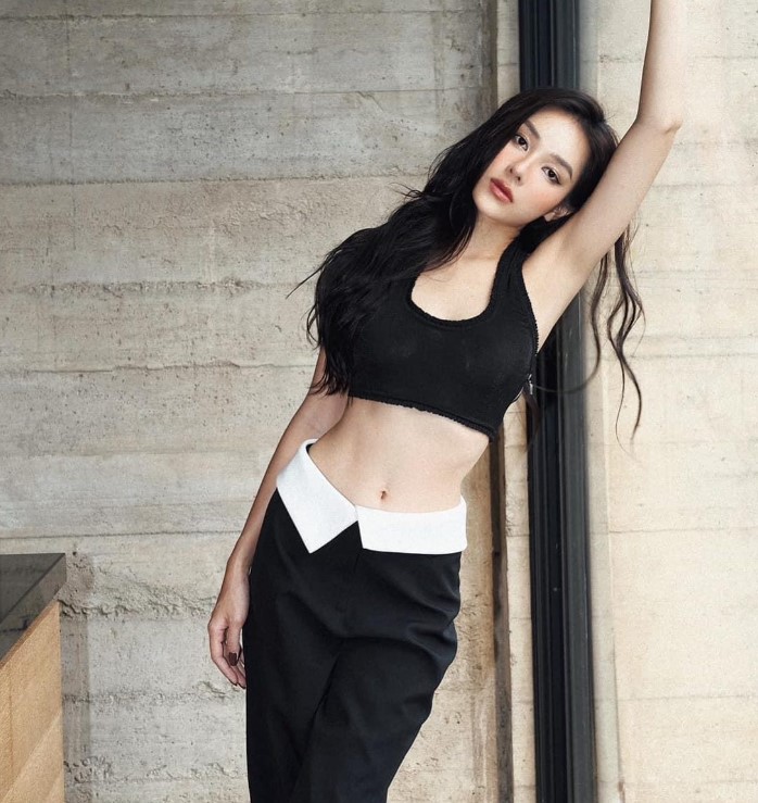 Á hậu Hồng Hạnh của Miss Grand Vietnam 2023: Sửa mũi, nhấn mí, tiêm filler để có nhan sắc chuẩn beauty queen-15