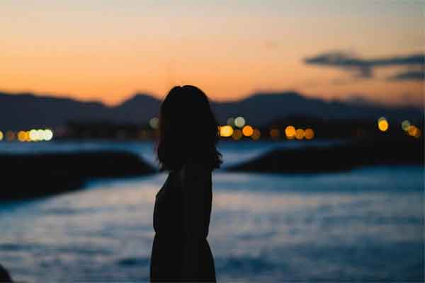 Mẹ chồng đòi đuổi tôi đi vì dám bắt con trai bà đi mua hộ cốc trà-2