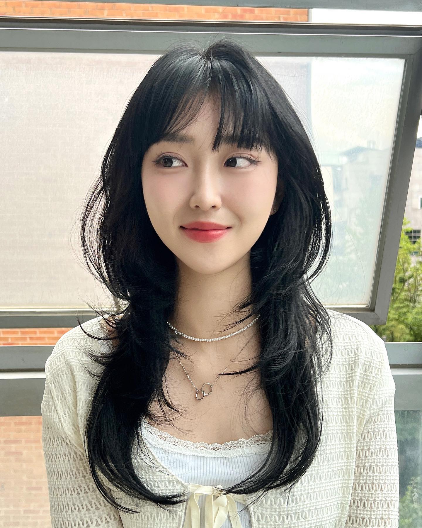 4 kiểu tóc tỉa layer giúp thu gọn gương mặt-2