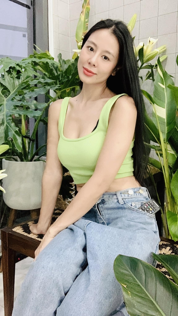 Nam Thư bị chỉ trích vì ôm sát rạt đồng nghiệp nam đã có vợ, thái độ sau đó gây tranh cãi-6