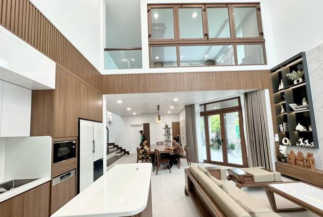 Vét tiền giúp con làm lại cuộc đời, nay con gái xây biệt thự 7,3 tỷ báo hiếu: Cả thế giới sau này đã có con lo rồi!”-6