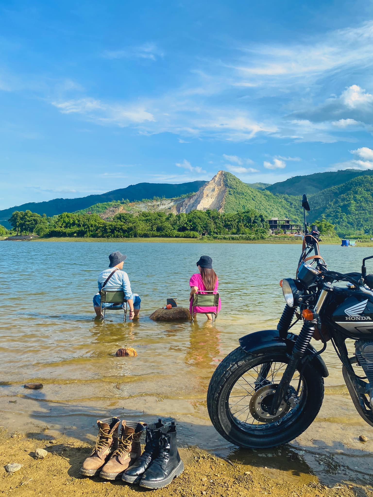 Nghỉ lễ 2/9, đến hồ nước tuyệt đẹp cách Hà Nội 40km cắm trại mùa thu-8