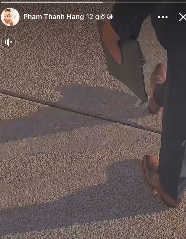 Sau khi khoe cận nhẫn đính hôn, siêu mẫu Thanh Hằng lần đầu để lộ hình ảnh bạn trai?-1