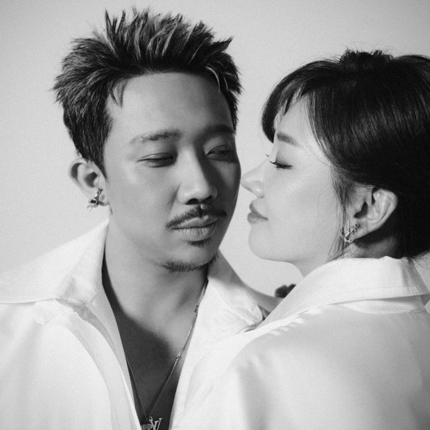 Trấn Thành khoe khoảnh khắc ngọt ngào bên Hari Won sau phát ngôn trông không giống vợ chồng-5