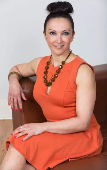 Vật vã sau ly hôn, người phụ nữ thừa nhận sai lầm chí mạng khiến nỗi đau mãi không nguôi-2