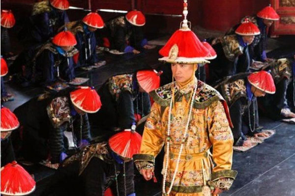 Vì sao thời xưa không ai dám làm giả thánh chỉ? Chuyên gia tiết lộ hãy nhìn vào chữ đầu tiên-1