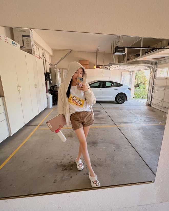 Bên trong nhà riêng ở Mỹ của tiểu thư YouTuber Jenny Huỳnh: Thiết kế phong cách Bắc Âu, có view ngắm hoàng hôn đẹp nức nở-5