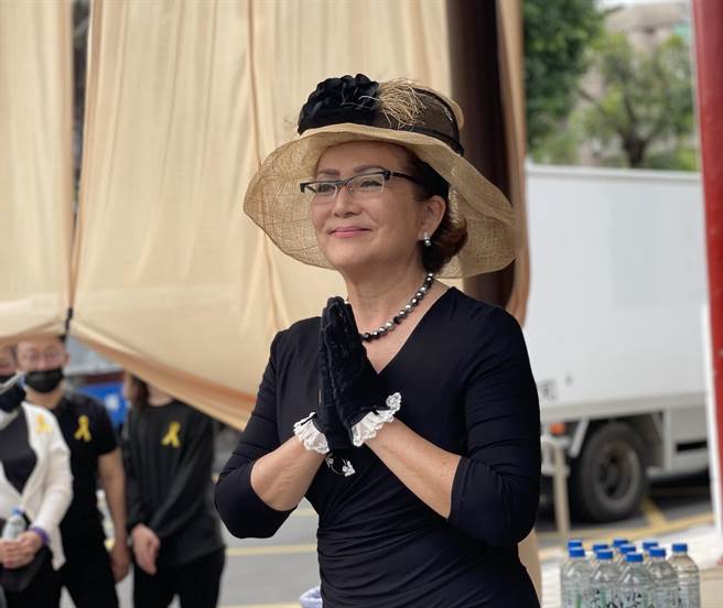 Bi kịch sao nhí 3 tuổi đã debut, 12 năm đóng 300 bộ phim: Khi con cái bị chính bố mẹ vắt kiệt như gà đẻ trứng vàng-3