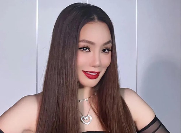 Chuyện gì đang xảy ra với Hồ Quỳnh Hương?-1
