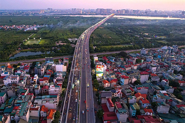 Người dân về quê nghỉ lễ 2/9 trong đêm, Vành đai 3 Hà Nội ùn tắc kéo dài-8