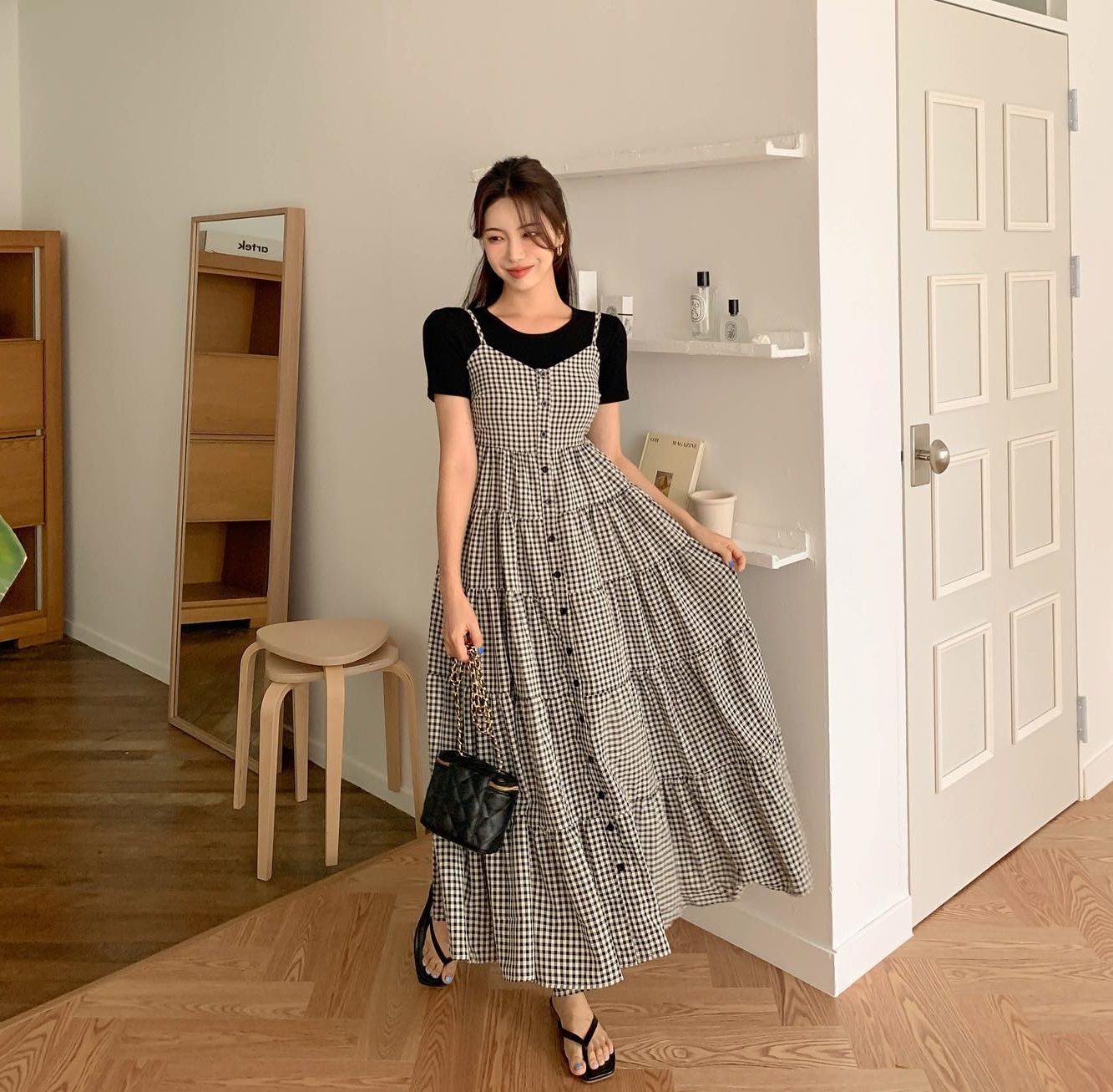 10 cách diện váy họa tiết nổi bật và tinh tế trong mùa thu-7