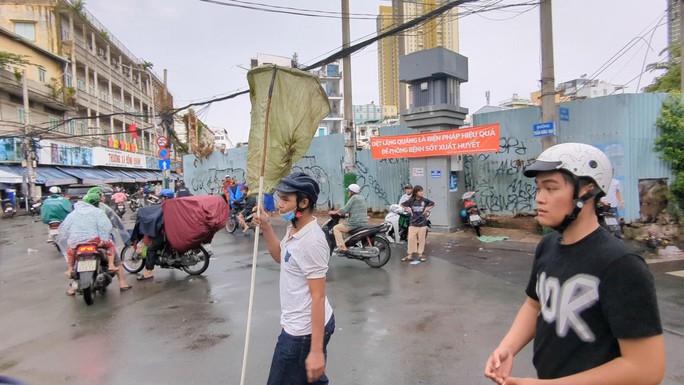 Kinh hoàng hình ảnh giật cô hồn tại TP HCM-1