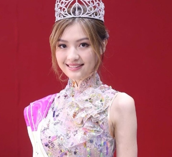 Á hậu bị đòi tước vương miện sau 3 ngày đăng quang, bật khóc vì bê bối lừa đảo 31 tỷ đồng của cha mẹ-4