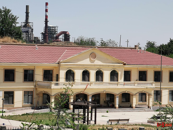 Người phụ nữ nhận nuôi hơn trăm đứa trẻ mồ côi, được ca tụng là Bồ tát sống, 20 năm sau bị vạch trần sói đột lốt thiện lành-4