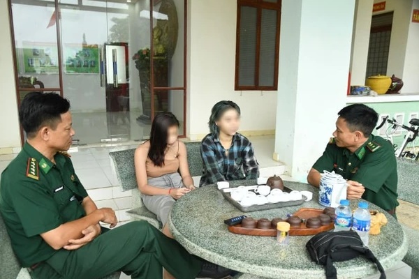 Bắt 6 kẻ trong đường dây bán người qua Campuchia, giải cứu được 2 cô gái-1