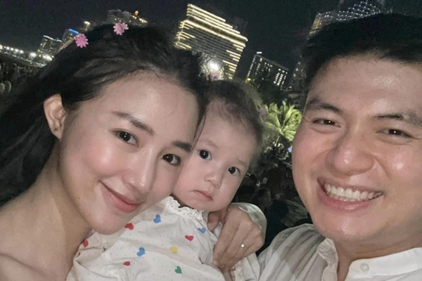 Pam - cháu gái tập đoàn may mặc ngồi ghế nóng trong cuộc họp: Tập làm chủ tịch cho đỡ bỡ ngỡ!-3