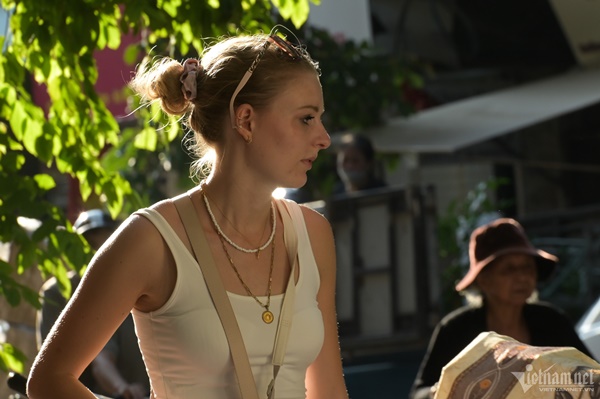 Phố phường Hà Nội thanh bình ngày nghỉ lễ Quốc khánh-4