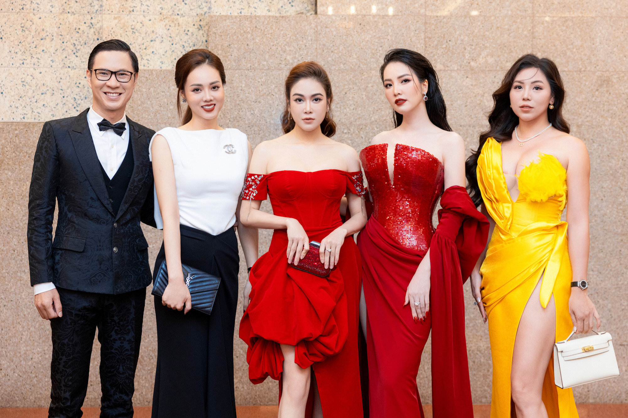 MC Thuỵ Vân VTV: Chồng tôi là ẩn số trong mắt nhiều người-4