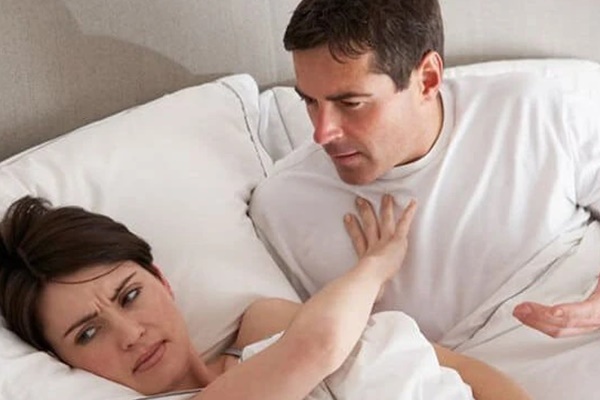 5 biểu hiện vợ đã chán chồng đến tận cổ-1