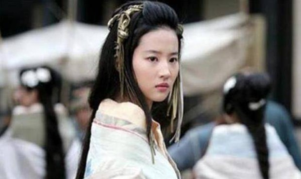 Mỹ nhân kỳ lạ nhất quyết lấy người ăn mày trên đường làm chồng, không ngờ trở thành hoàng hậu-1