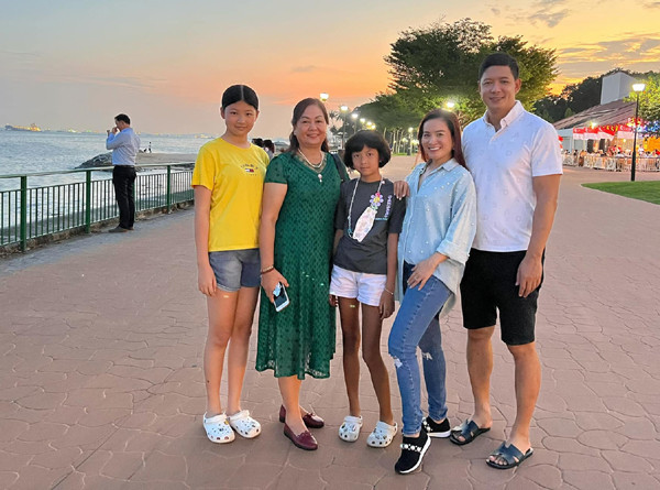 Mẹ diễn viên Bình Minh: Chịu thương, chịu khó chăm lo con cái-1