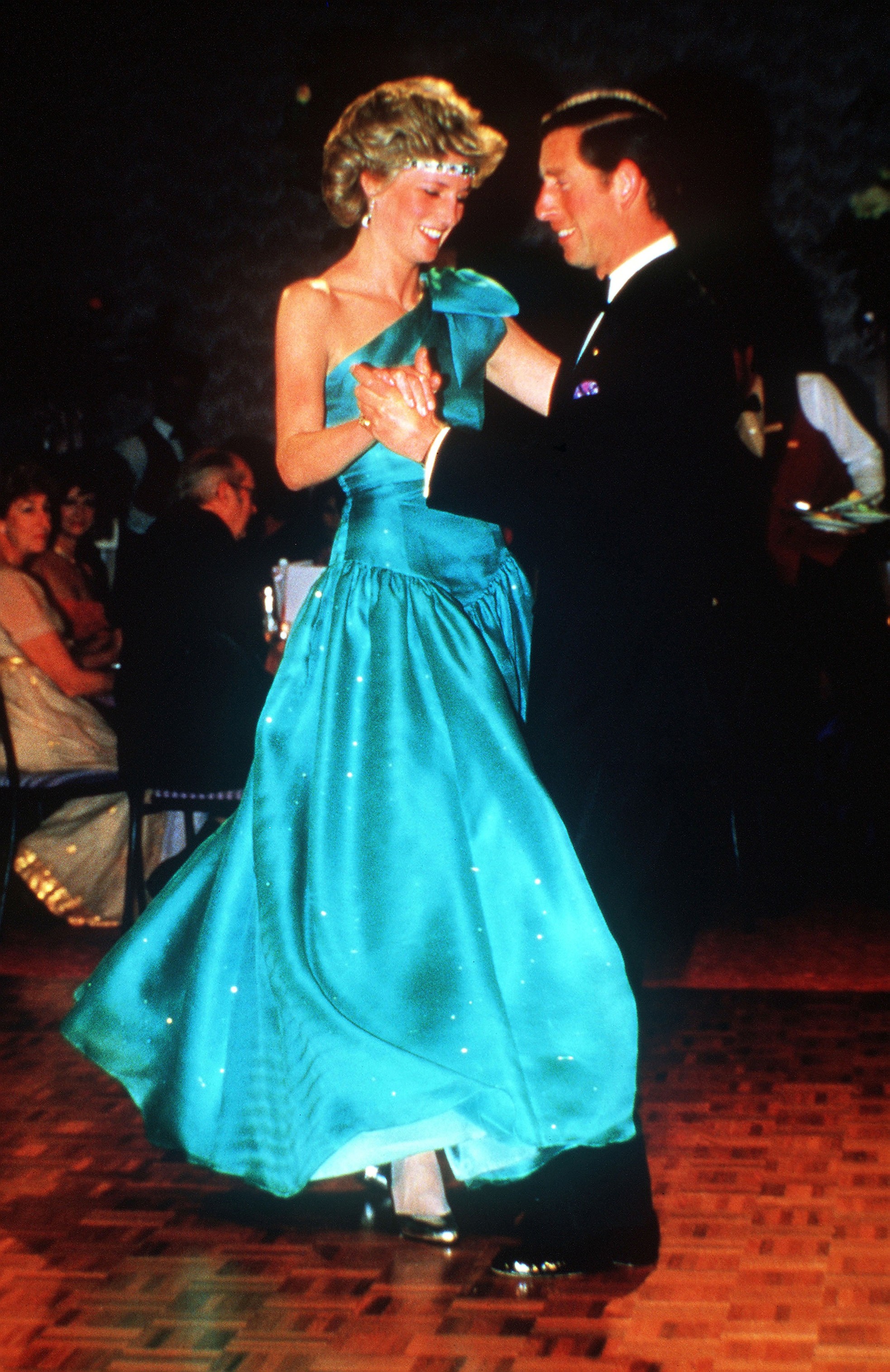 Qua đời 26 năm, hình ảnh Công nương Diana vẫn đầy sức hút-10