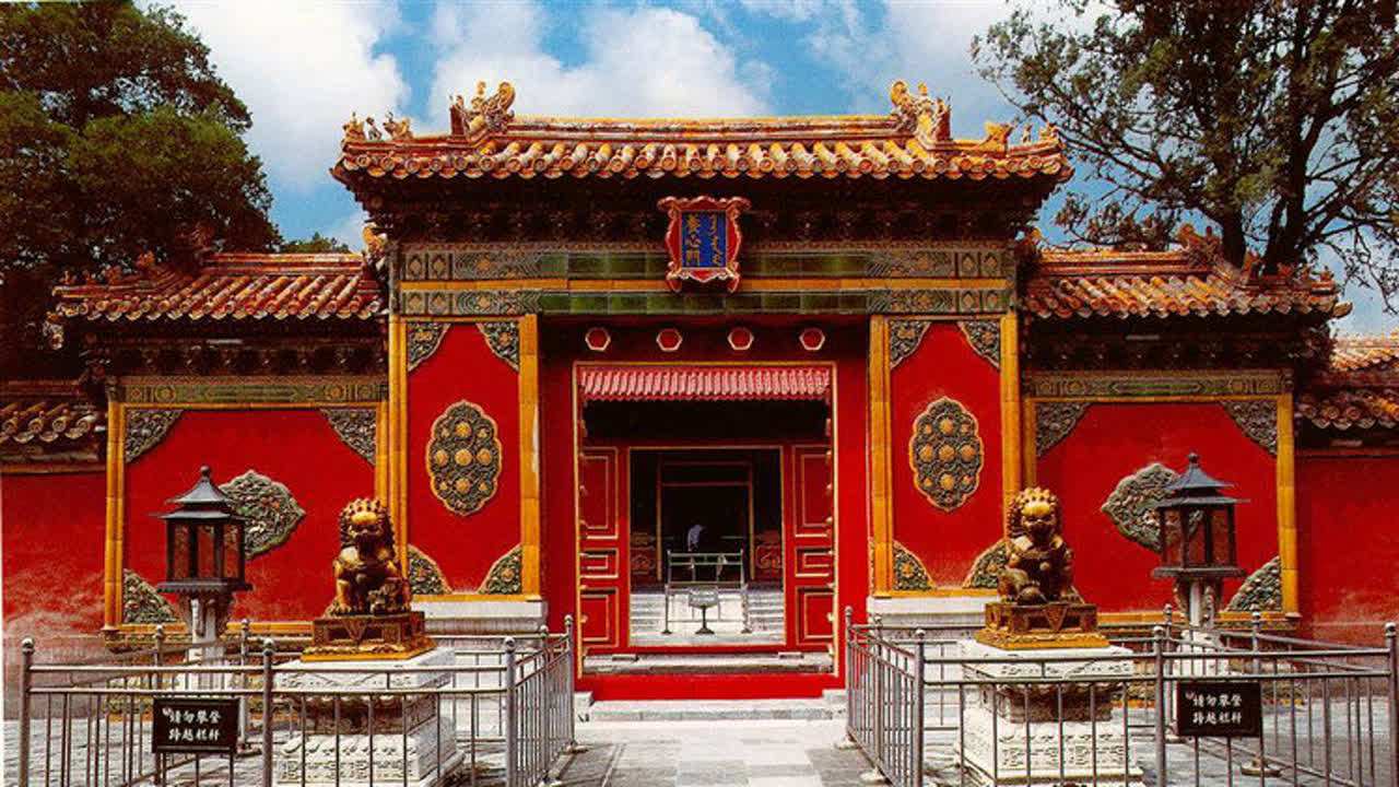 Ai đi vào Dưỡng Tâm điện trong Cố cung cũng có cảm giác lạnh lẽo rùng mình, bí mật nằm dưới lớp gạch lát sàn-1