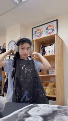 Lọ Lem nhà Quyền Linh hé lộ cuộc sống hàng ngày, nhìn đúng chuẩn con nhà người ta”-3