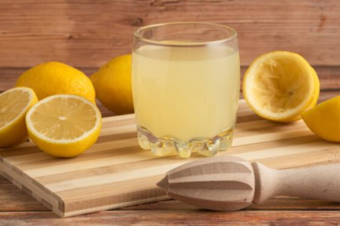 Tranh thủ kỳ nghỉ làm sạch ruột bằng nước cốt chanh: Bác sĩ nói gì?-1