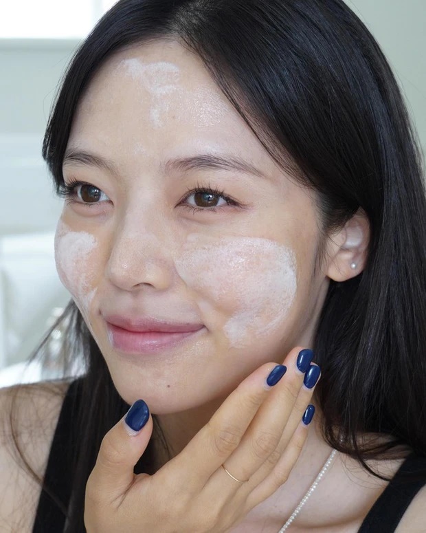 Sang tuổi 30, bạn cần thay đổi 4 điều khi chăm sóc da để ngăn lão hóa sớm-1