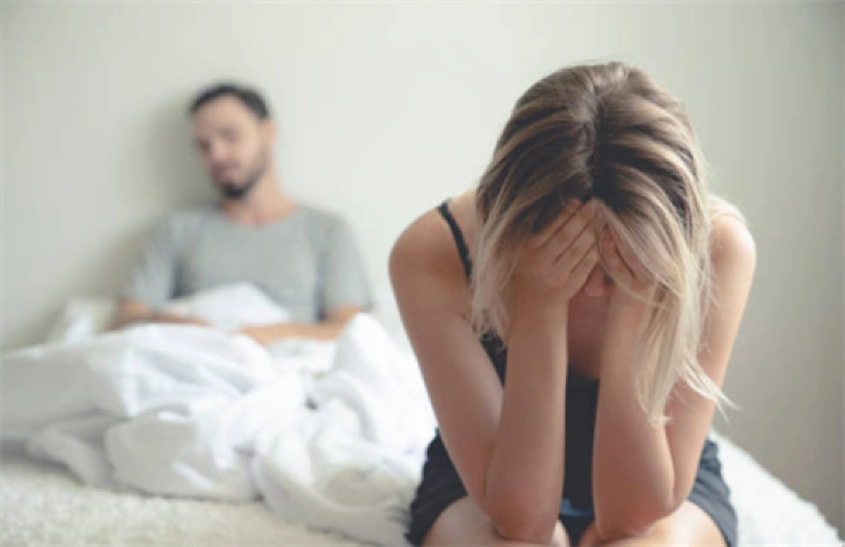 Chồng ngoại tình nhưng trơ trẽn đổ lỗi cho vợ-1