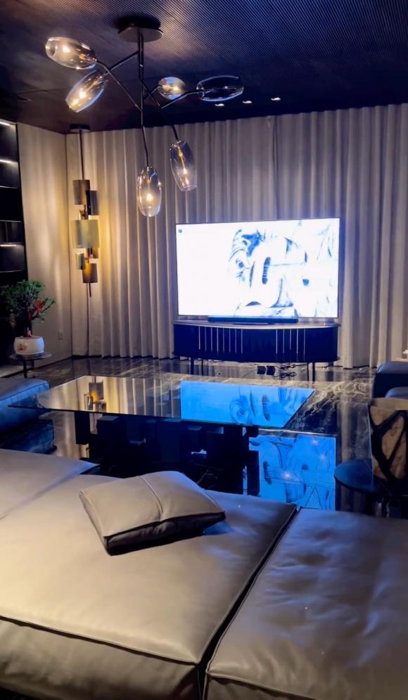 Vợ cũ của Đàm Vĩnh Hưng hé lộ cơ ngơi mới cực sang chảnh của chồng cũ Lệ Quyên-10