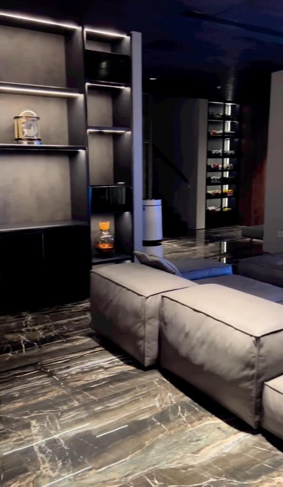 Vợ cũ của Đàm Vĩnh Hưng hé lộ cơ ngơi mới cực sang chảnh của chồng cũ Lệ Quyên-11