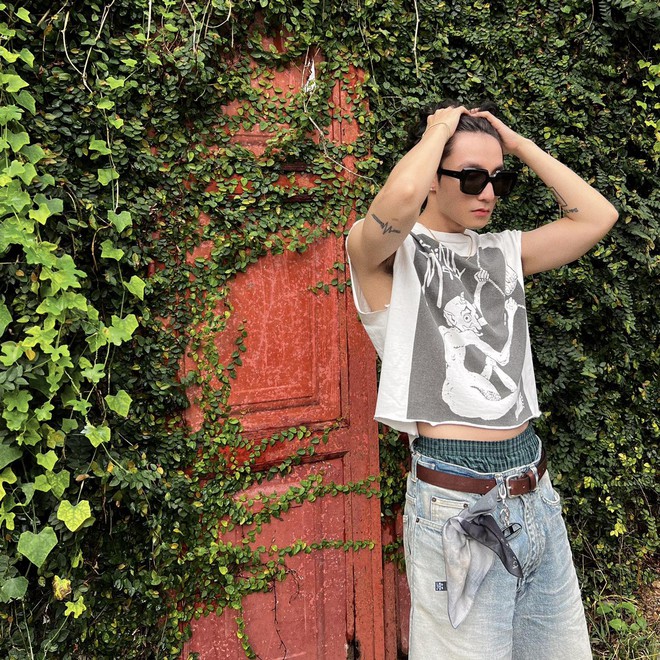 Sơn Tùng còn nhiều quần caro để diện không chứ netizen sắp chịu hết nổi rồi-5