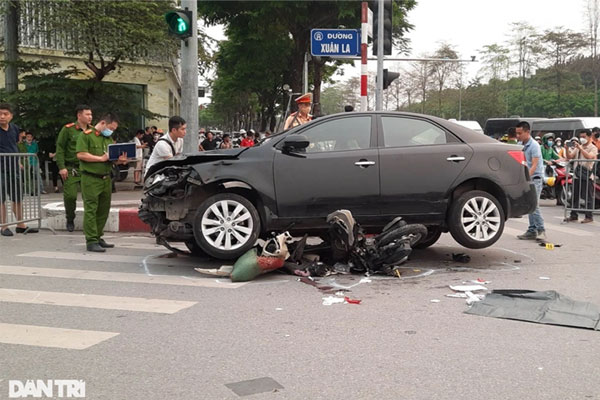 Công an Bình Dương thông tin về nam thanh niên tưới xăng tự thiêu-2