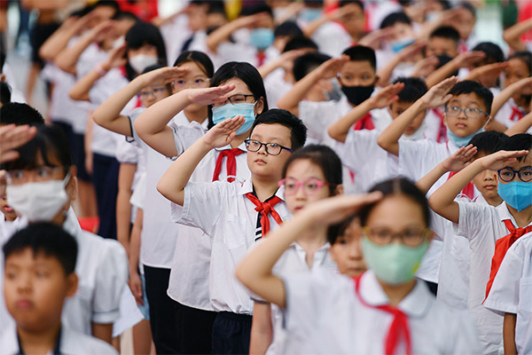 Sau nắng nóng người dân Hà Nội chuẩn bị đón mưa giải nhiệt từ 9/9-1