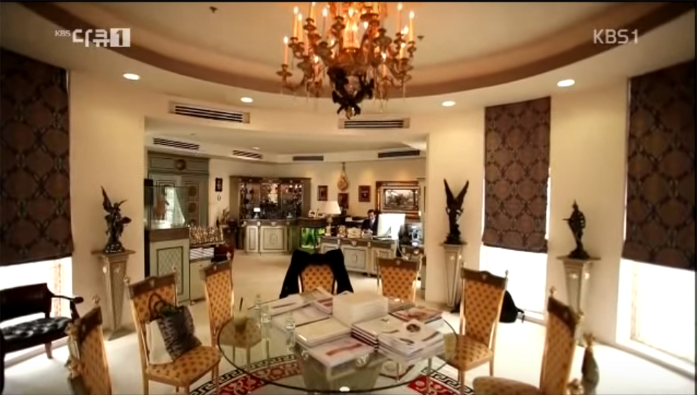 Đài TH Hàn Quốc từng nói gì về biệt thự dát vàng của nhà chồng Tăng Thanh Hà?-5