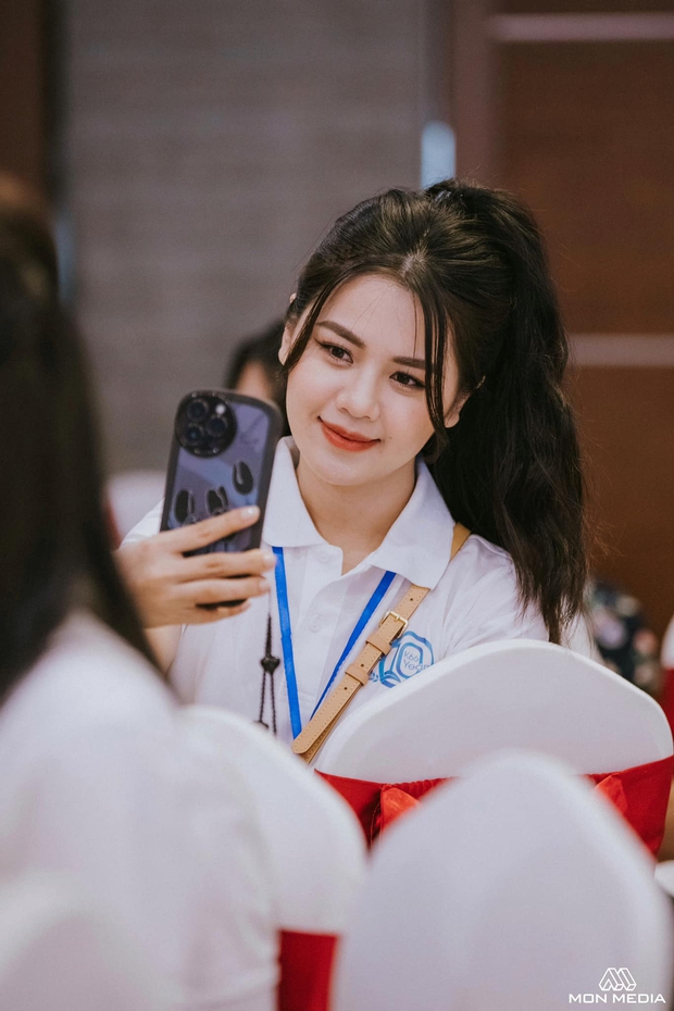 Nhan sắc Hoa khôi Đại học Vinh sau 5 năm làm vợ Quế Ngọc Hải-5