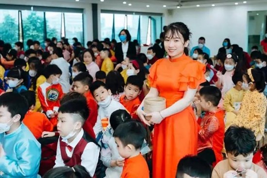 Năm học mới, giáo viên mong sống được bằng lương, bớt phải ôm việc 'bất đắc dĩ'